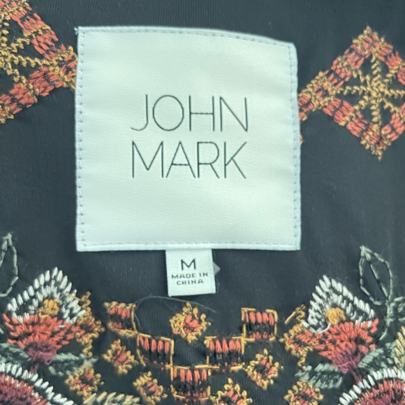 Embroidered Velour Duster. - Picture 5 of 8